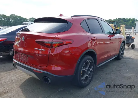 2018 Alfa Romeo Stelvio Ti Sport Awd из США, поврежденный, VIN ZASFAKNN5J7B91860